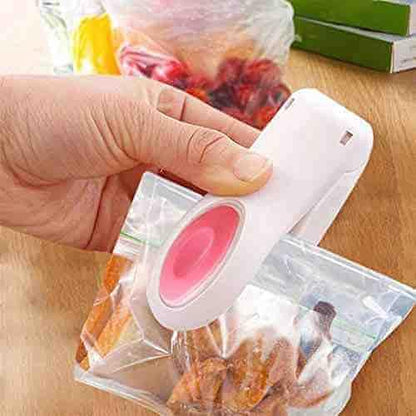 Smart Bag Sealer Heat Seal, Portable Mini Sealing Machine for Food Storage, Food Sealer Handheld for Vacuum Sealer Bags, Plastic Bags, Snack Bags, Chip Bags Home Essentials