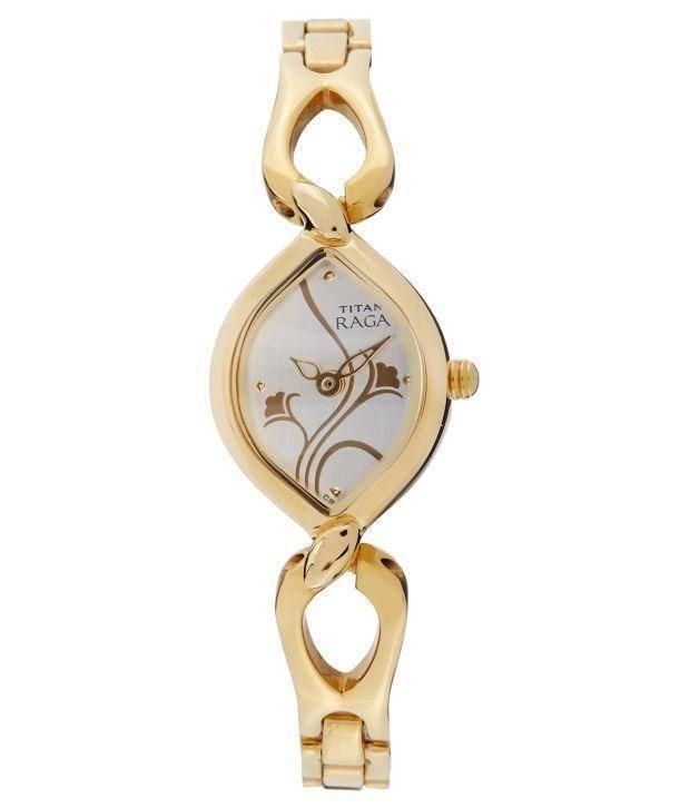 Titan Analog Silver Dial Women's Watch Accessories