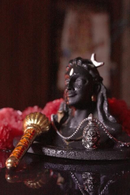 2 Face Pendent of Hanuman/Shankar with Chain Jewellery