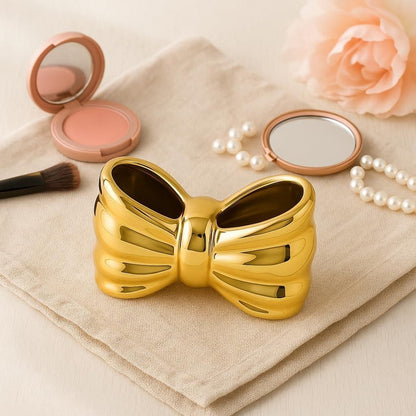 Elegant Bow Shaped Organizer for Makeup Accessories