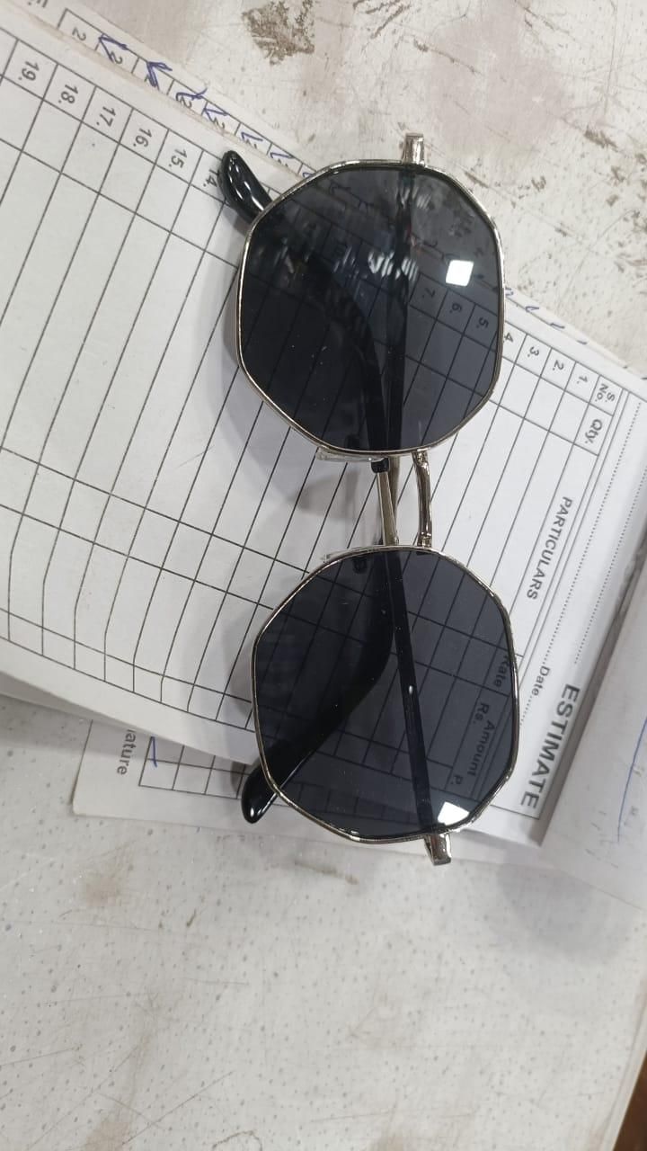 Suga Octagon Round Black Sunglass Accessories