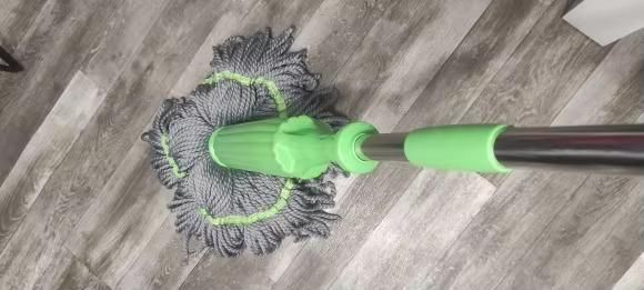 Self-twisting Water Rotating Mop Home Essentials